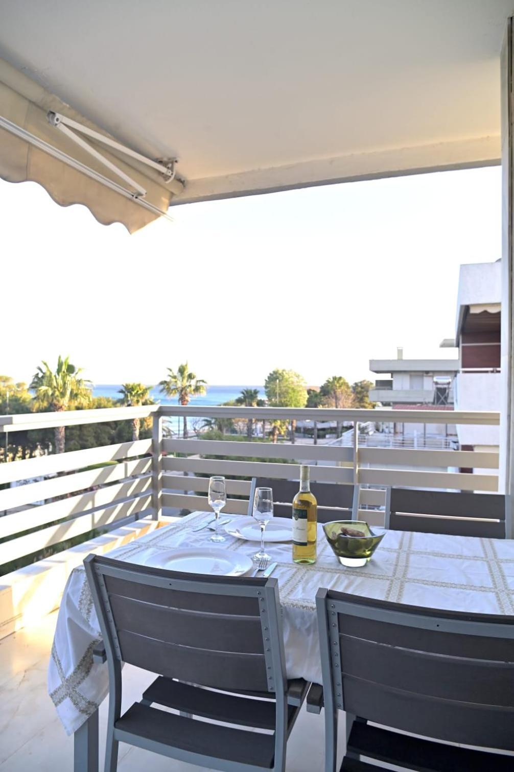 Seafront Dream Apartment